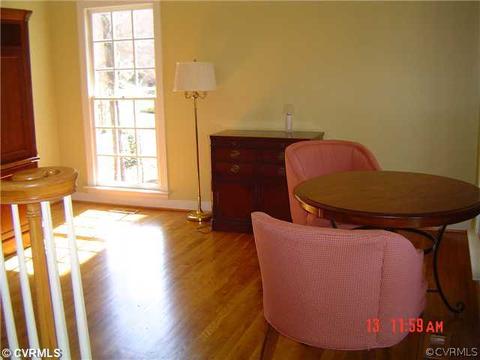 5711 Maple Brook Dr, Midlothian, VA 23112 photo 3