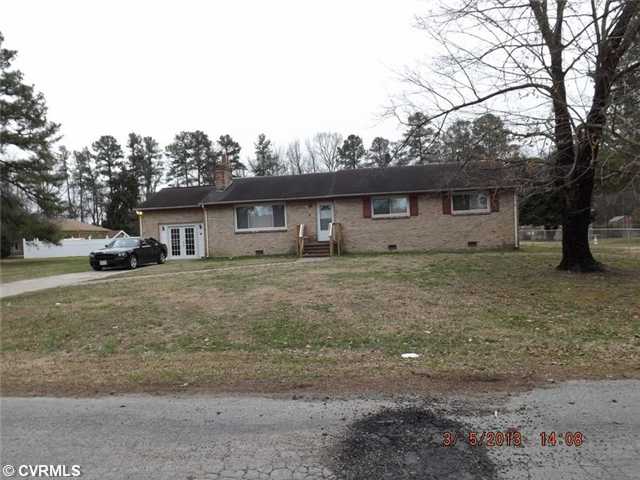 2410 Parkview Ave, Petersburg, VA 23803 photo 1