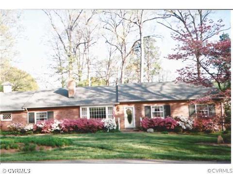 3701 Drakeshire Rd, Ampthill, VA 23234 photo 1