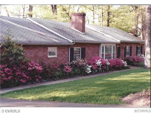 3701 Drakeshire Rd, Ampthill, VA 23234 photo 2