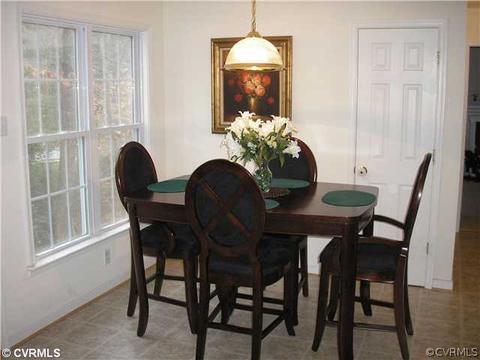 6055 Walking Path Ln, Midlothian, VA 23112 photo 11