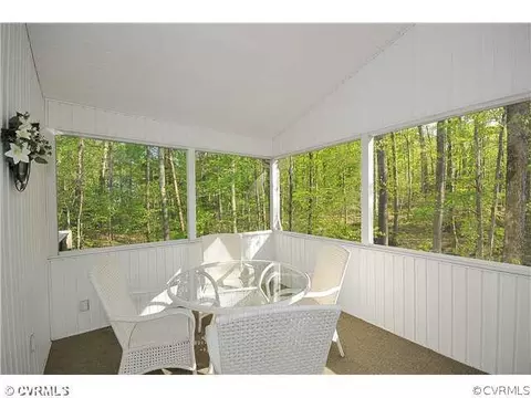 49 Walnut Ct, Bumpass, VA 23024 photo 10