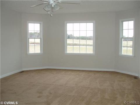 8376 Pine Acre Ln, Carson, VA 23830 photo 2