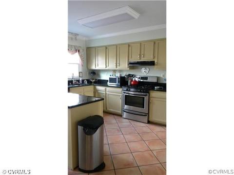 12212 Ormond Dr, Henrico, VA 23233 photo 5