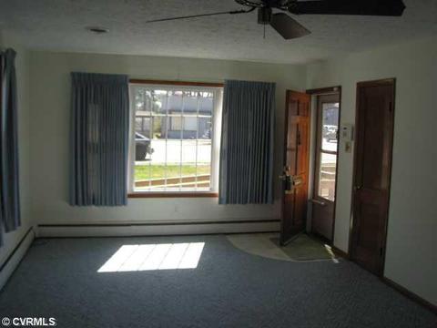 2016 E Nine Mile Rd, Sandston, VA 23150 photo 2