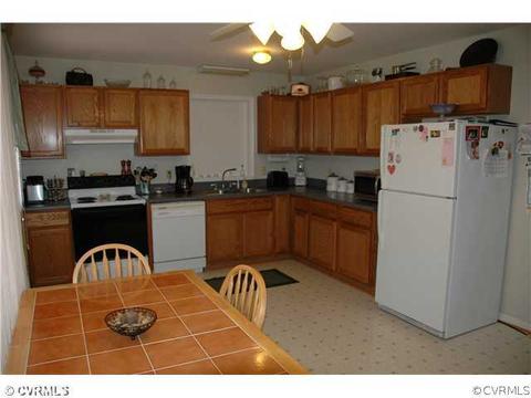 900 Jackson Rd, Bumpass, VA 23024 photo 4
