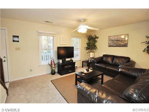 2912 Timbercrest Ct, Midlothian, VA 23112 photo 2