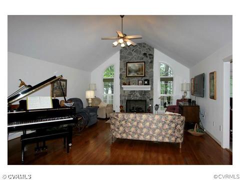 18029 Level Dr, Doswell, VA 23047 photo 12