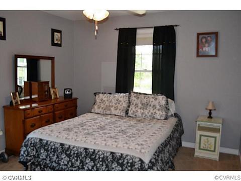 1541 Johns Rd, Carson, VA 23830 photo 11