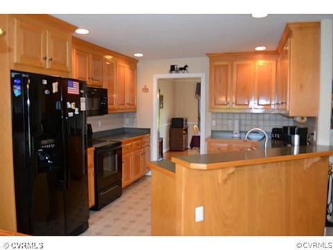 1541 Johns Rd, Carson, VA 23830 photo 7