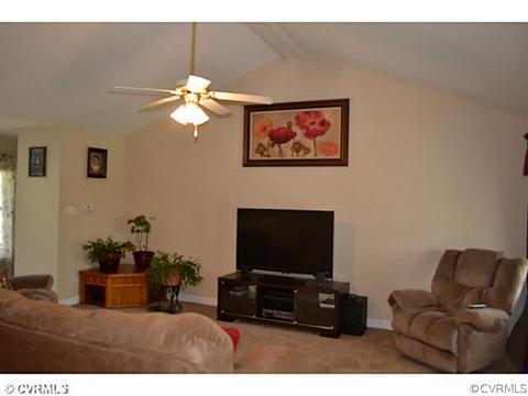 1541 Johns Rd, Carson, VA 23830 photo 2
