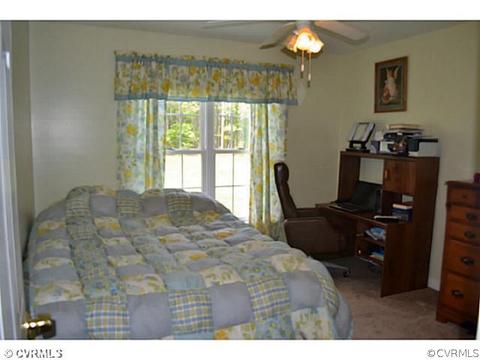 1541 Johns Rd, Carson, VA 23830 photo 12