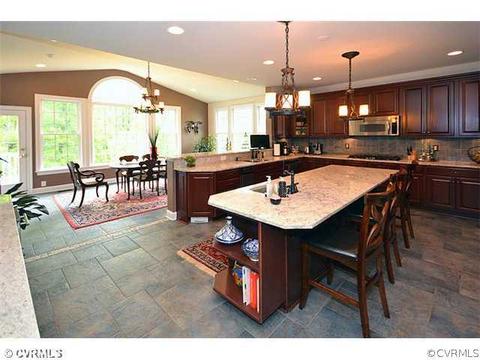 4401 Wilcot Dr, Midlothian, VA 23113 photo 5