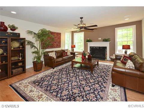 4401 Wilcot Dr, Midlothian, VA 23113 photo 4