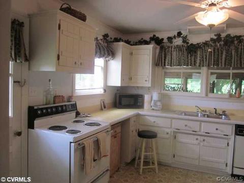 20213 Cox Rd, Sutherland, VA 23885 photo 7