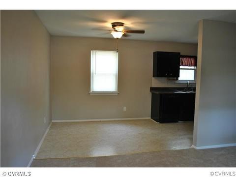 6984 Springhill Rd, Mechanicsville, VA 23116 photo 4