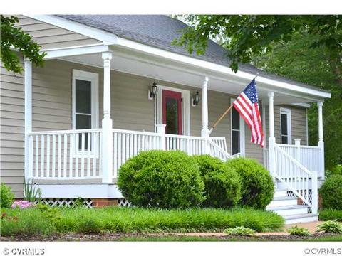 7024 Pointer Ridge Rd, Midlothian, VA 23112 photo 2