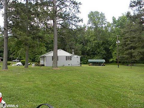 15425 Branchs Rd, Dewitt, VA 23840 photo 2