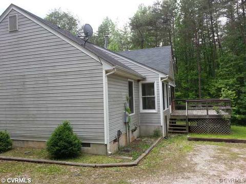 3932 Whitehall Rd, Sandy Hook, VA 23153 photo 5