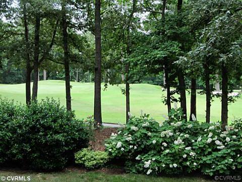 213 Rossmere Dr, Midlothian, VA 23114 photo 2