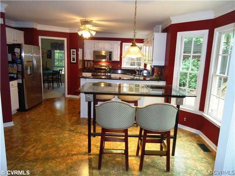 12600 Queensgate Rd, Midlothian, VA 23114 photo 2