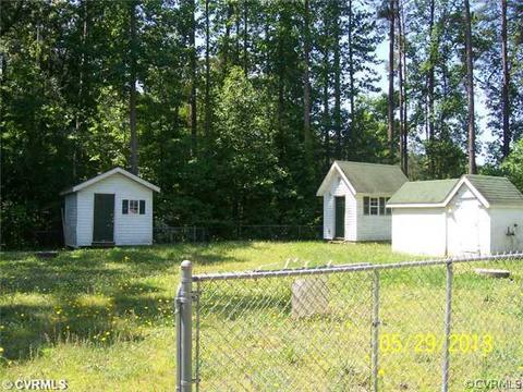 29305 Carson Rd, Carson, VA 23830 photo 4