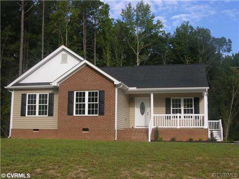 6086 Tara Dr, Sutherland, VA 23885 photo 2