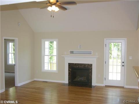 6086 Tara Dr, Sutherland, VA 23885 photo 3
