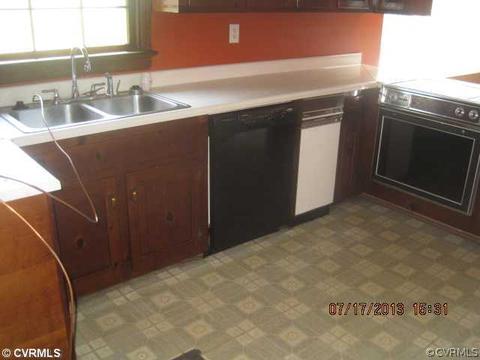 7810 Kahlua Dr, Richmond, VA 23227 photo 5