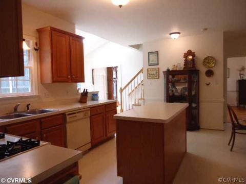1400 Darrell Dr, Midlothian, VA 23114 photo 9