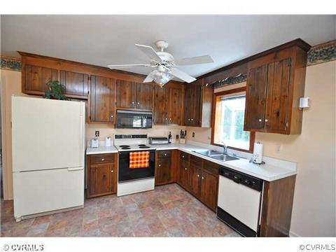 13300 Pointer Ridge Ter, Midlothian, VA 23112 photo 4