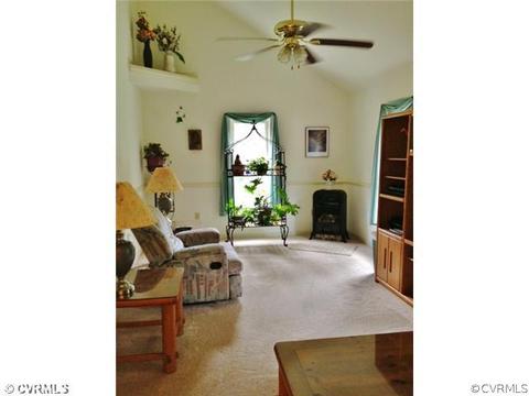 10064 Amber Dr, Sutherland, VA 23885 photo 5