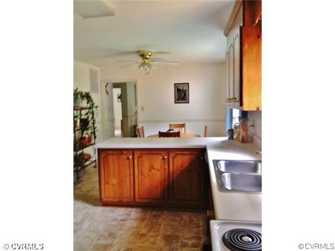 10064 Amber Dr, Sutherland, VA 23885 photo 8