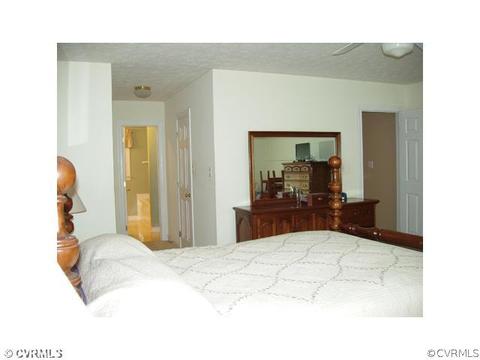 2790 Checketts Dr, Sandy Hook, VA 23153 photo 10