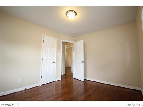 100 E Gray St, Sandston, VA 23150 photo 15