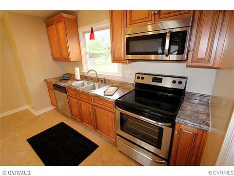 100 E Gray St, Sandston, VA 23150 photo 7