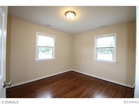 100 E Gray St, Sandston, VA 23150 photo 14