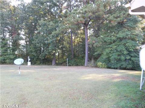 19727 Rowanty Ct, Carson, VA 23830 photo 8