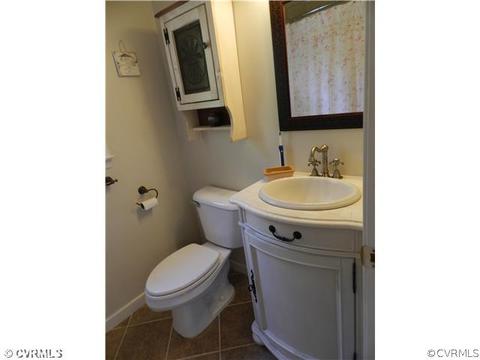2182 Gammon Town Rd, Bumpass, VA 23024 photo 15