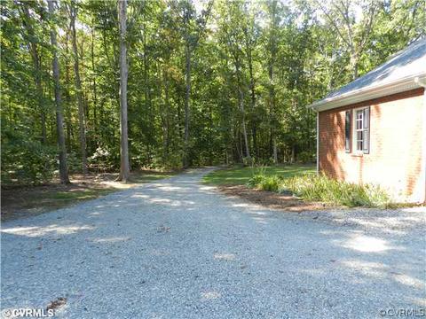 2182 Gammon Town Rd, Bumpass, VA 23024 photo 24