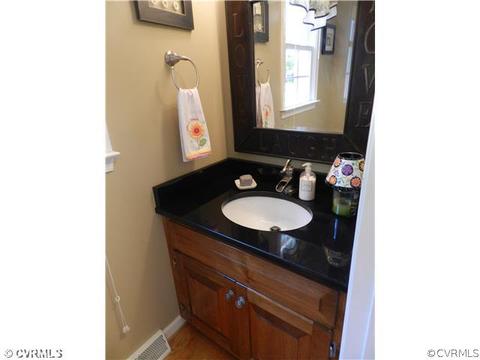 2182 Gammon Town Rd, Bumpass, VA 23024 photo 12