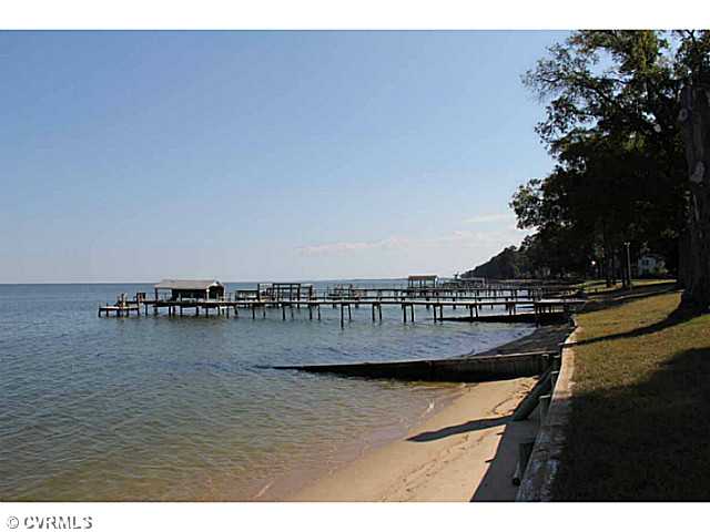 3324 Skipjack Rd, Kinsale, VA 22488 photo 1