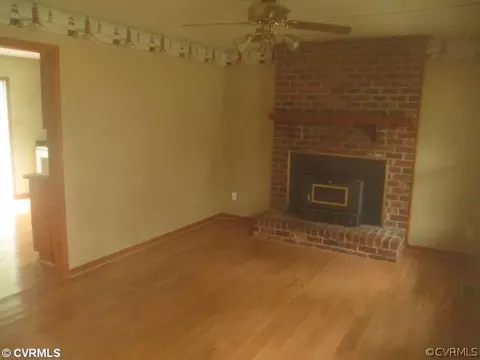 7107 Pointer Ridge Rd, Midlothian, VA 23112 photo 2