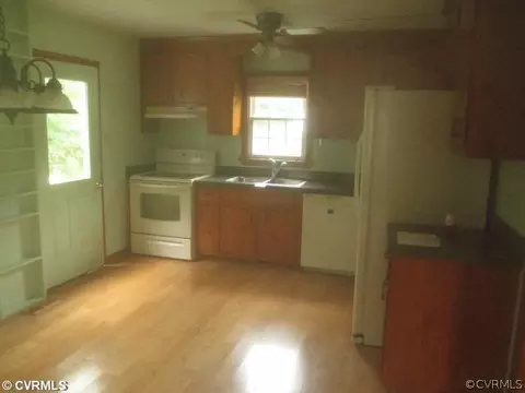7107 Pointer Ridge Rd, Midlothian, VA 23112 photo 4