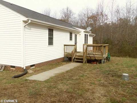 4003 Jack Flash Ln, Sutherland, VA 23885 photo 3