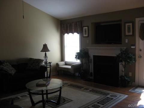 1300 Scotts Ct, Carson, VA 23830 photo 6