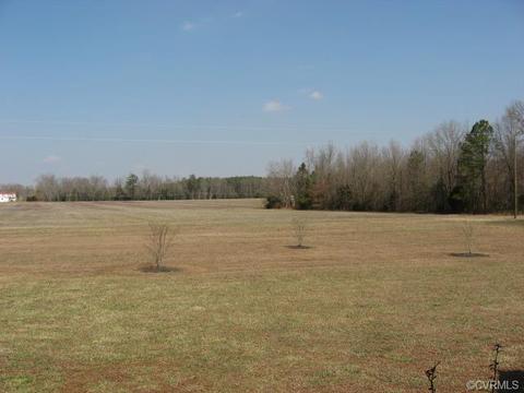 1300 Scotts Ct, Carson, VA 23830 photo 16