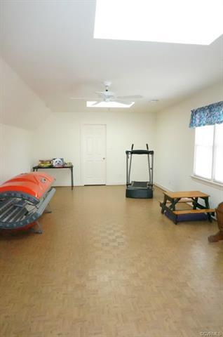 12011 Robious Rd, Midlothian, VA 23113 photo 17