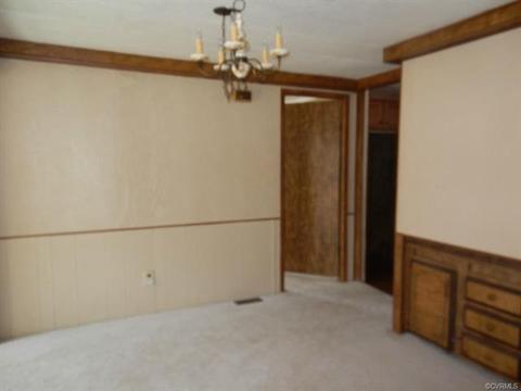 4614 Pine Crest Dr, Gloucester, VA 23061 photo 3