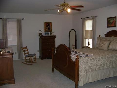 3068 Tranbycroft Way, Sandy Hook, VA 23153 photo 4
